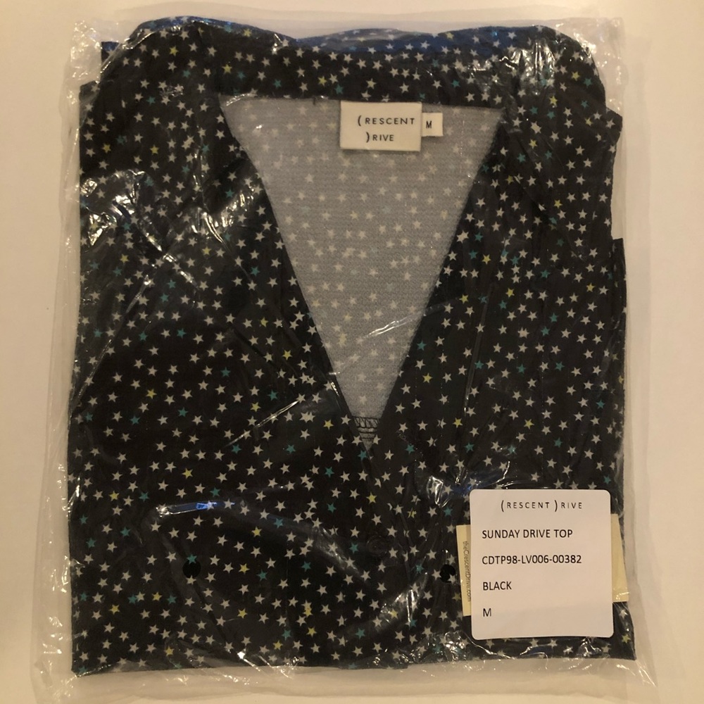 Crescent Drive Button-down Tie Sunday Drive Top